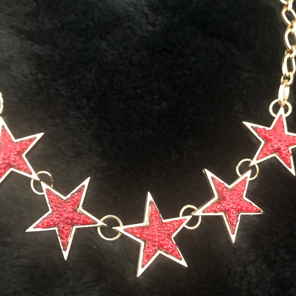 STAR STUDDED NECKLACE - Picture 2 of 3